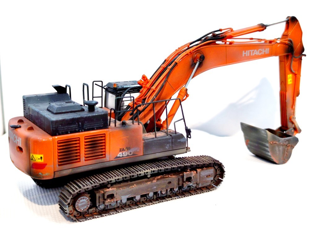 WM023 - Hitachi Zaxis 490 LCH tracked excavator - weathered series /1:50  giftmodels
