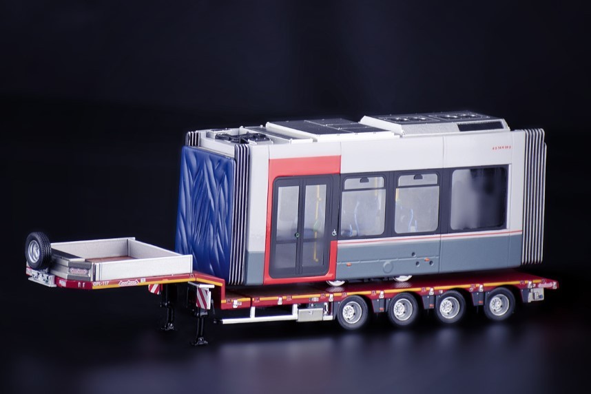 33-0183 - Tram compartment with lifting blocks /1:50 IMCmodels
