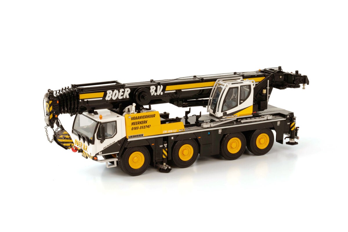 WSI51-2098 Liebherr LTM1090-4.1 mobile crane BOER BV / 1:50