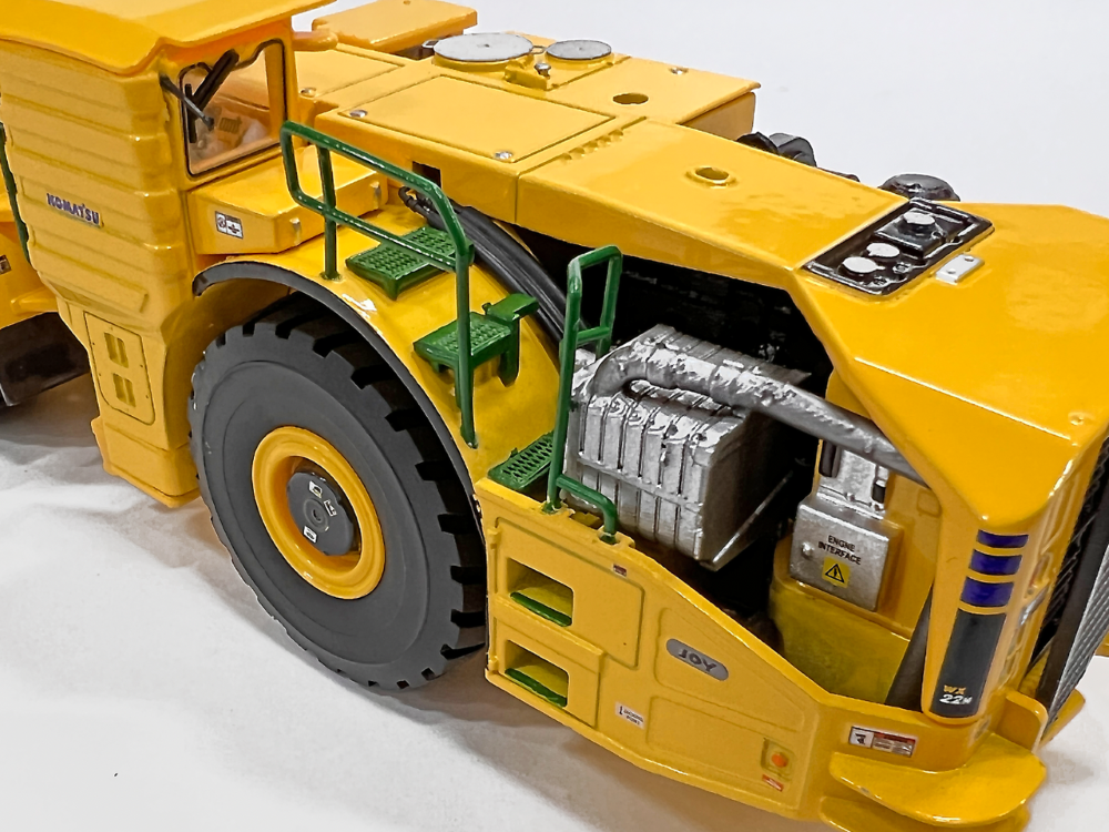 WBR028 Komatsu WX22H hybrid underground loader /1:50 WeissBrothers