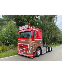 83727 - Volvo FH5 6x2 tipper trailer 3axle Ceusters /1:50 TEKNO