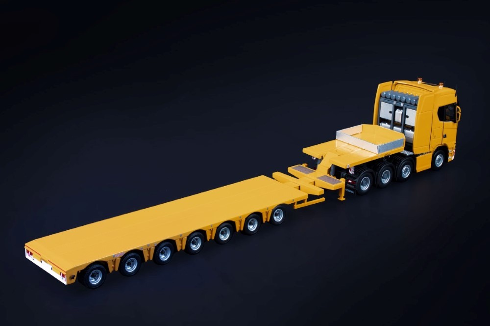 33-0204 - Scania S Highline 8x4 Nooteboom MCOS 7axle low-loader - Yellow  line /1:50 IMCmodels