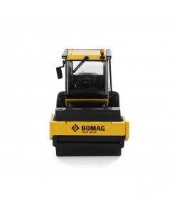 WM10236 - Bomag BW 213 D-5 compattatore ferro/gomma /1:50