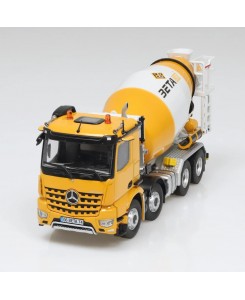 1078 Mercedes-Benz Arocs 8x4 betoniera Betamix /1:50 NZG