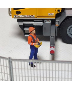 PSC003 - set figures operator with radio-control and pensioner /1:50 giftmodels