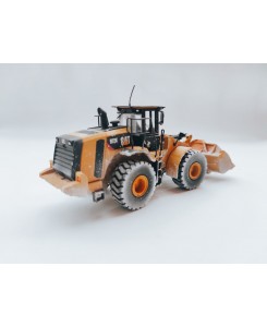 WM034 - Caterpillar 972K pala gommata - effetto sporcatura /1:50 Diecast Masters