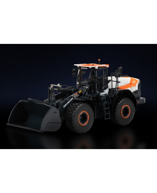 16-1015 - Develon DL 420-5 Concept-X wheel loader /1:50 IMCmodels