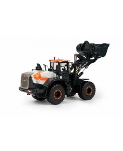 16-1015 - Develon DL 420-5 Concept-X wheel loader /1:50 IMCmodels