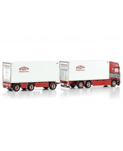 WSI01-4426 - Scania CR20H autotreno frigo N.C. Christensen & Sonner /1:50 WSImodels