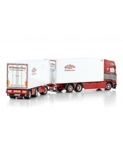 WSI01-4426 - Scania CR20H autotreno frigo N.C. Christensen & Sonner /1:50 WSImodels