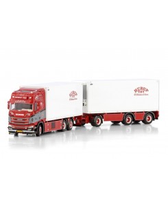 WSI01-4426 - Scania CR20H autotreno frigo N.C. Christensen & Sonner /1:50 WSImodels