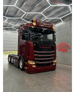 87877 - Scania NGS Highline 6x2 frigo Heinrichs - Merano Speck /1:50 Tekno