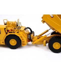 DM85717 - Caterpillar AD45 underground mining dump truck /1:50 Diecast Masters