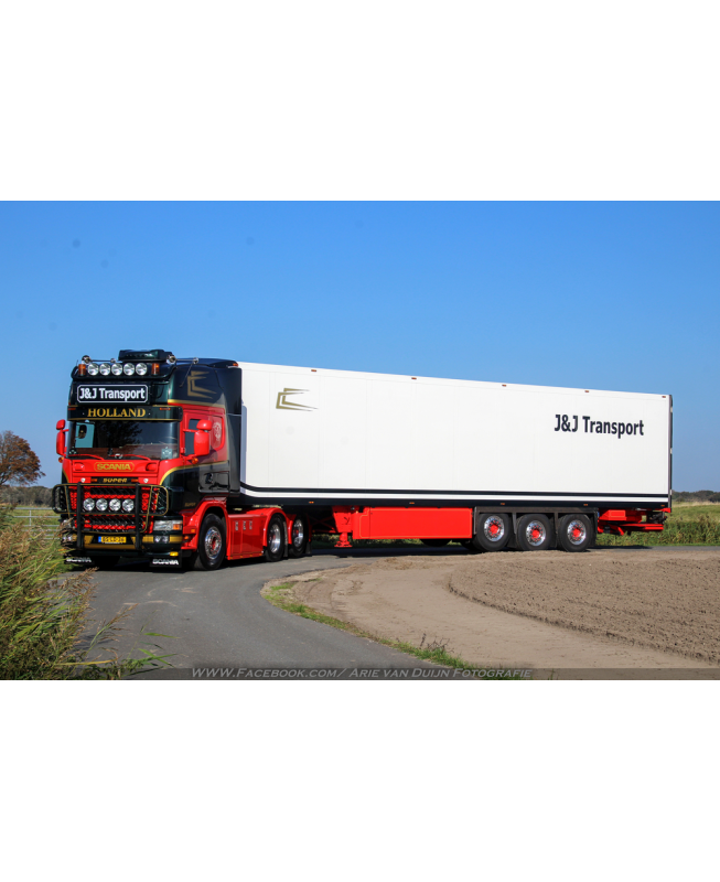 85486 - Scania serie4 Topline 164-480 6x2 reefer J&J Transport /1:50 Tekno