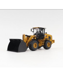 DM85782 - CAT 938 compact wheel loader /1:50 Diecast Masters